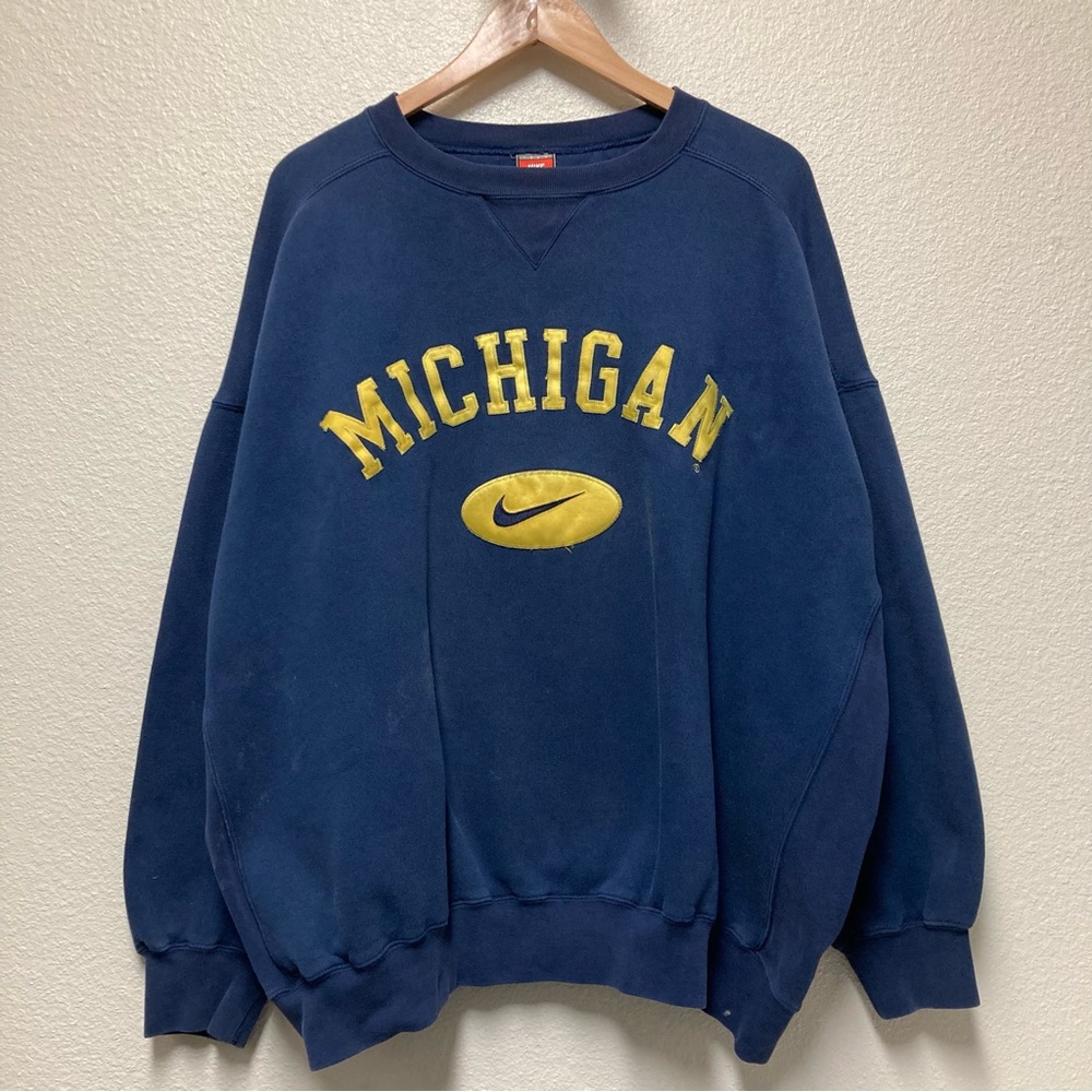 Vintage 90s University of Michigan Team Nike Crewneck Sweatshirt